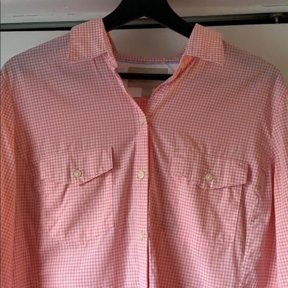 Banana Republic Tops - Banana Republic Soft Wash Cotton Button Down